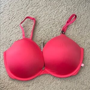 Victoria's Secret Coral Push Up Bra